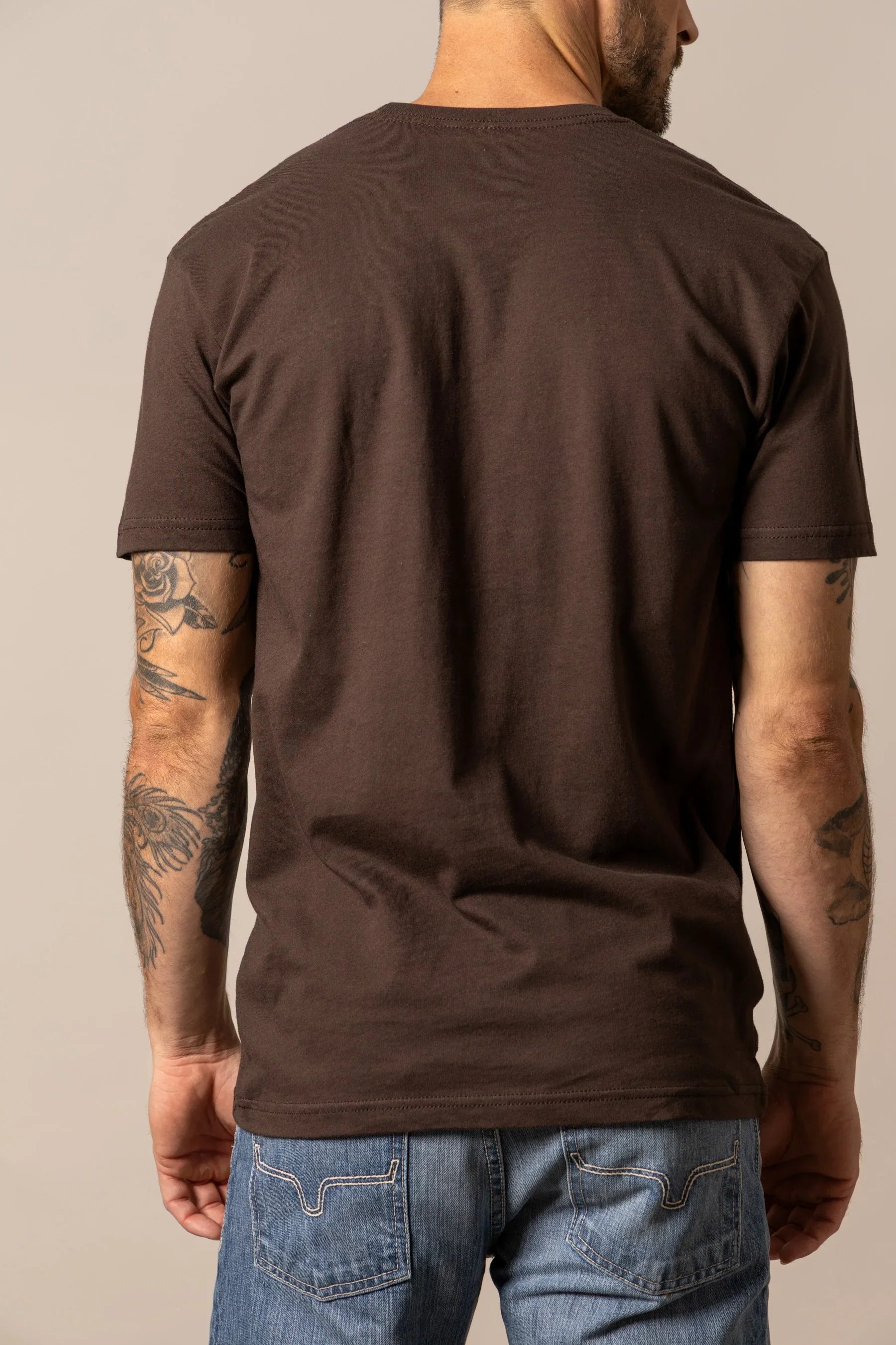 #color_dark chocolate