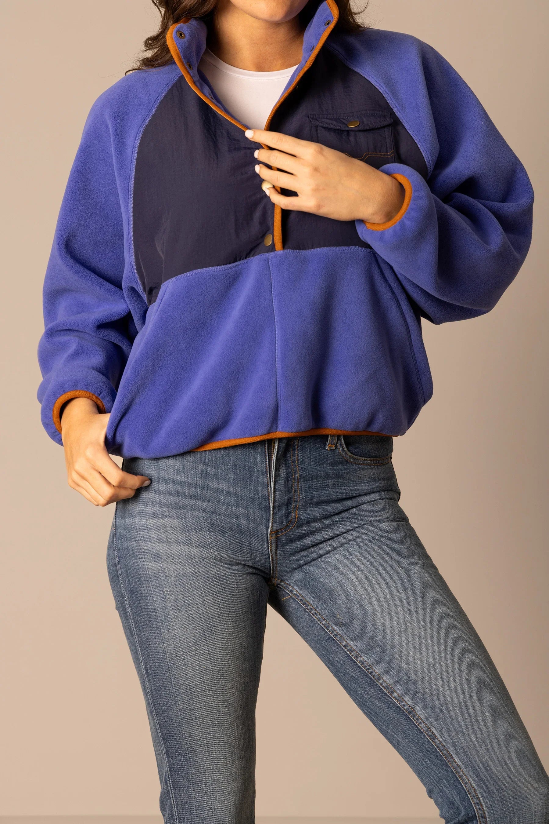 Josie Fleece | Colorblocked Polar Fleece Jacket with horn | Kimes