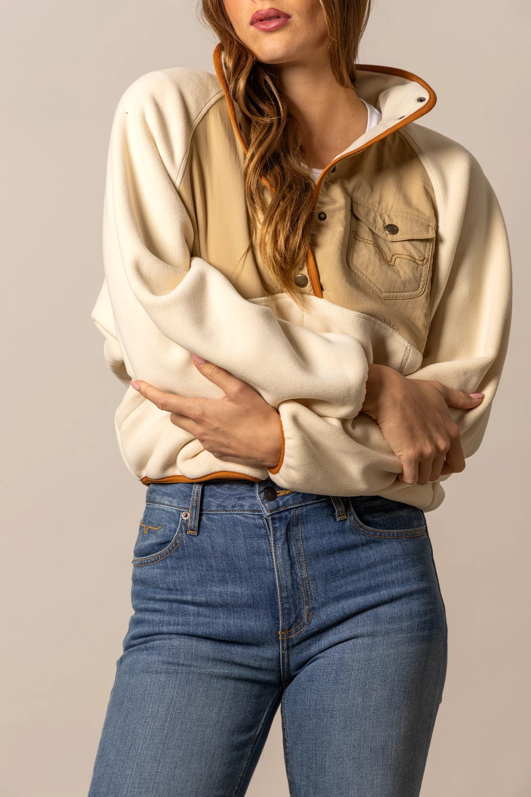 Josie Fleece | Colorblocked Polar Fleece Jacket with horn | Kimes
