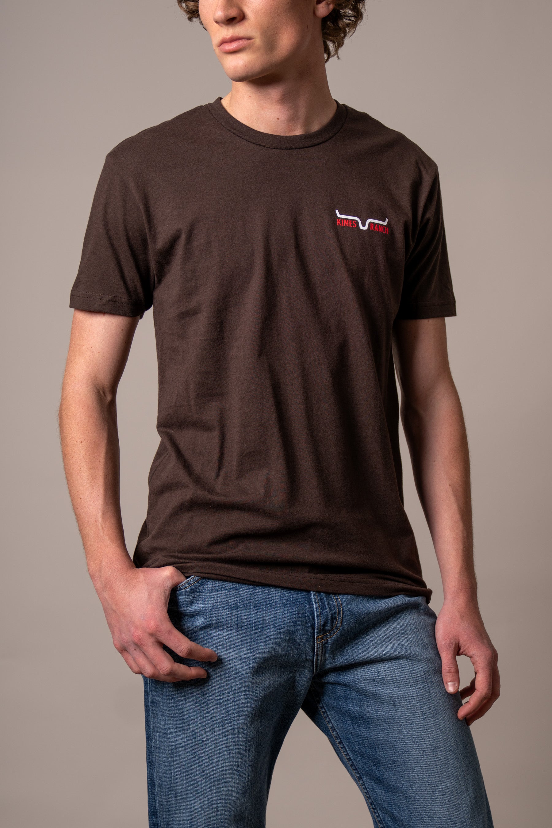 #color_dark chocolate