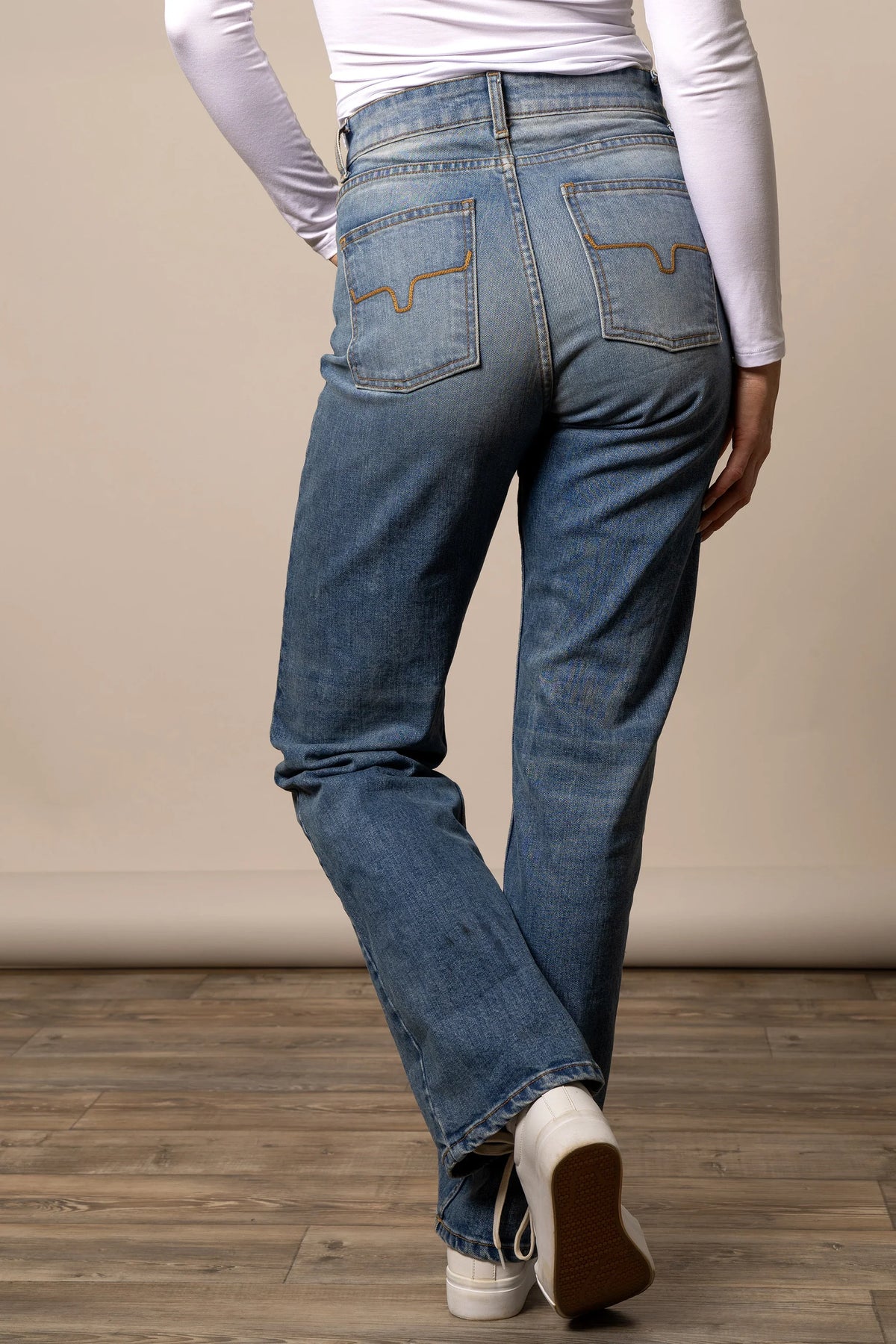Mia | High Rise Boyfriend Straight Leg Jeans | Kimes Ranch
