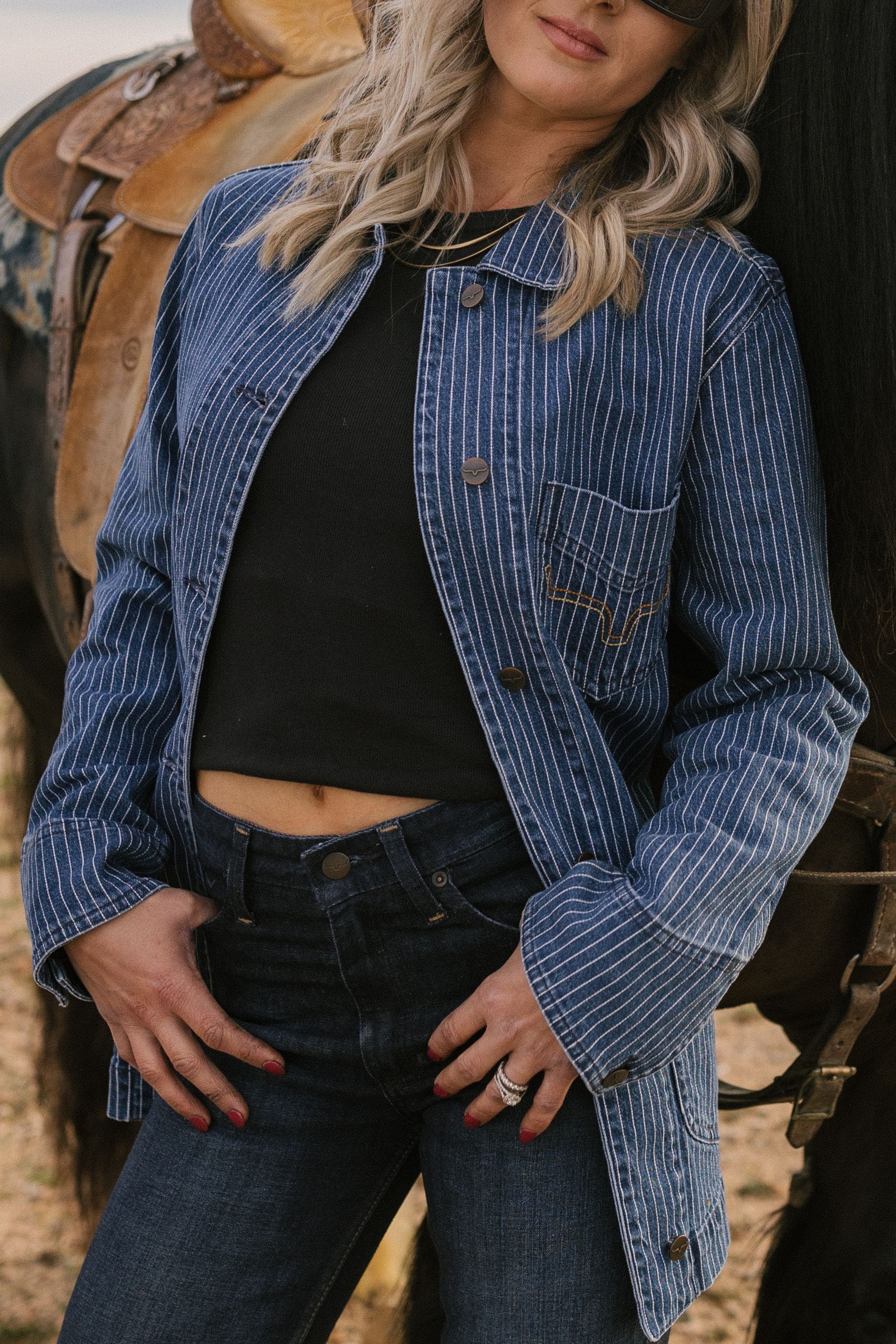 #color_indigo stripe