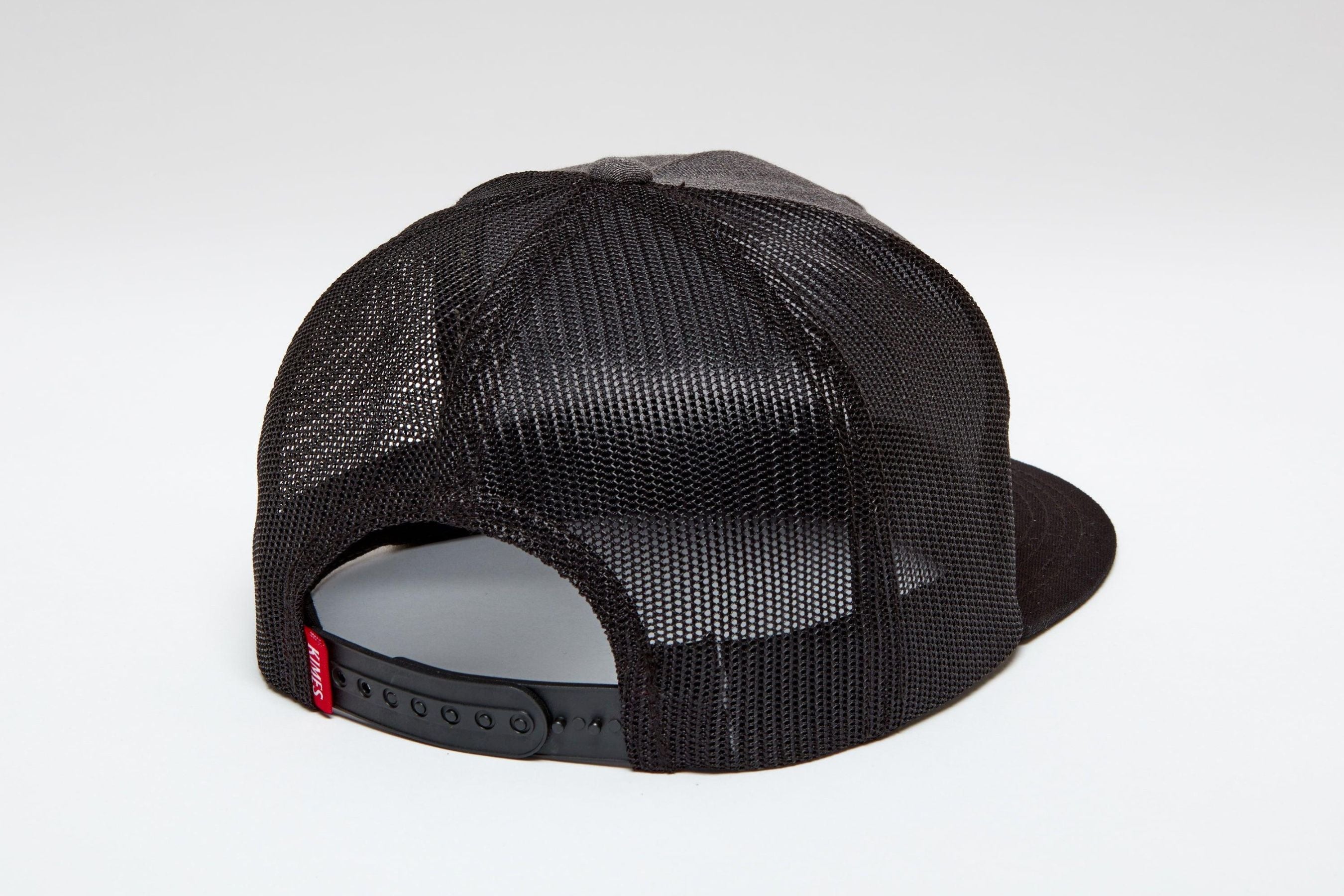 ISA BOULDER 変形キャップ　ポーカーズ　つかさ　11747391 Chess cap – HITCHHIKER
